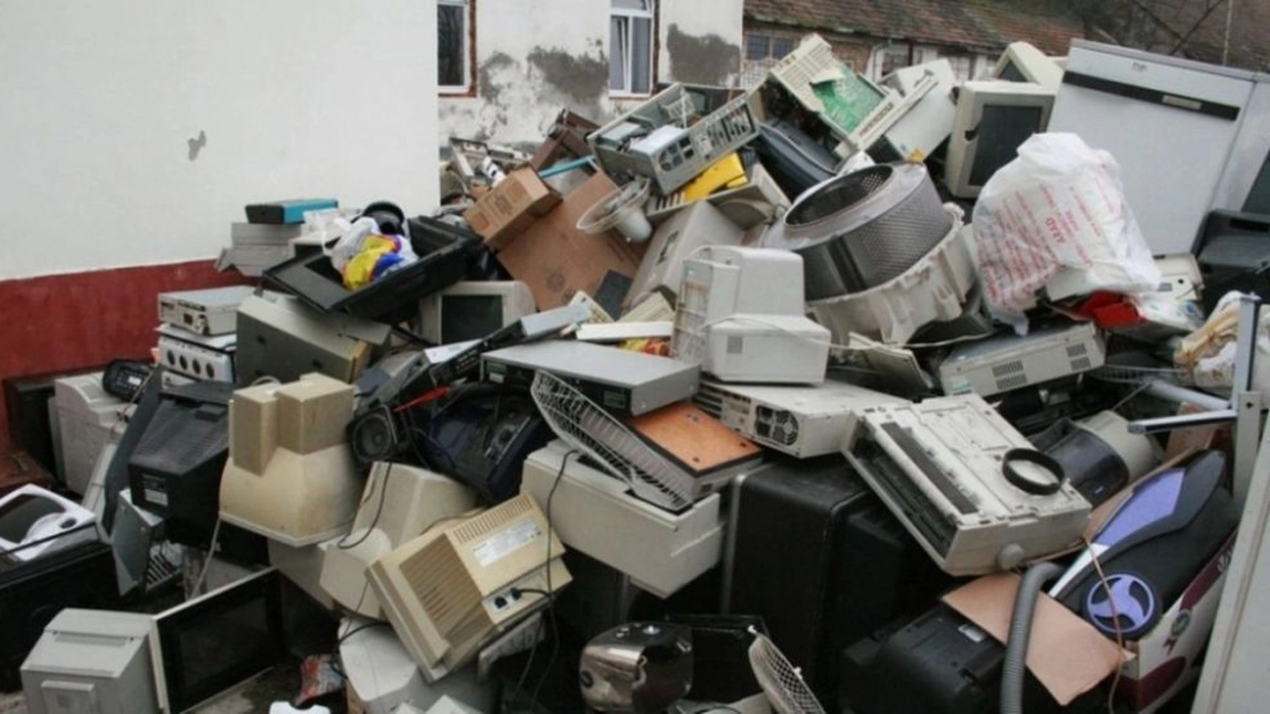 Ieșenii pot scăpa gratuit de deșeurile electrice din locuințe