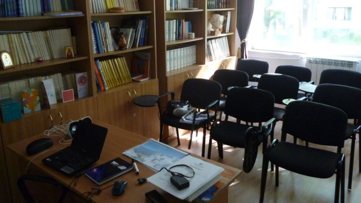 Cursuri facultative de neogreacă, polonă, norvegiană, portugheză, ebraică, coreeană și chineză, la Iași
