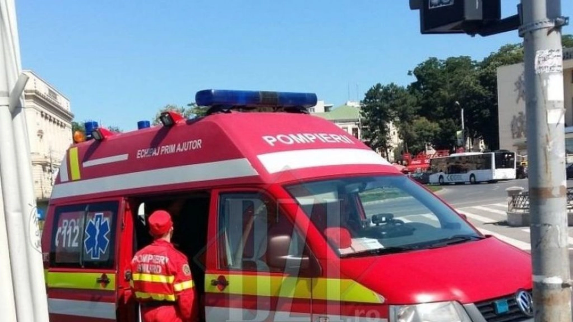 Medicii au intervenit de urgență! O ieșeancă a fost transportată la spital