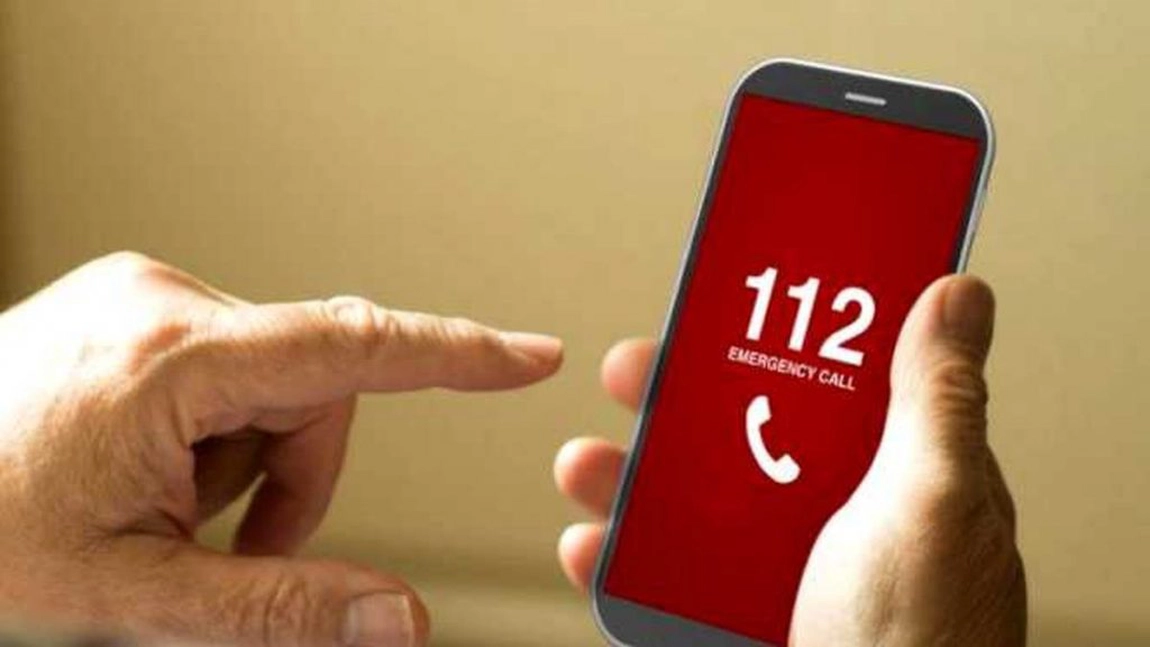 O tânără a sunat la 112 pentru a se răzbuna pe iubitul ei. ce a pățit până la urmă