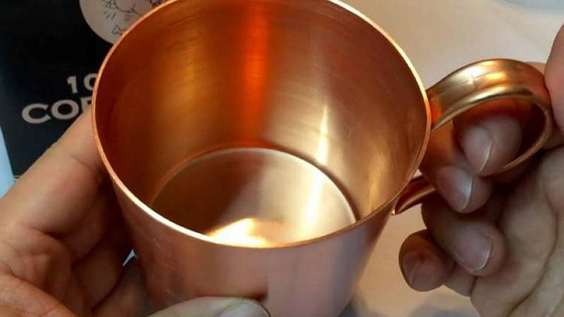 Beţi apă din recipiente de cupru! Ajută enorm organismul uman