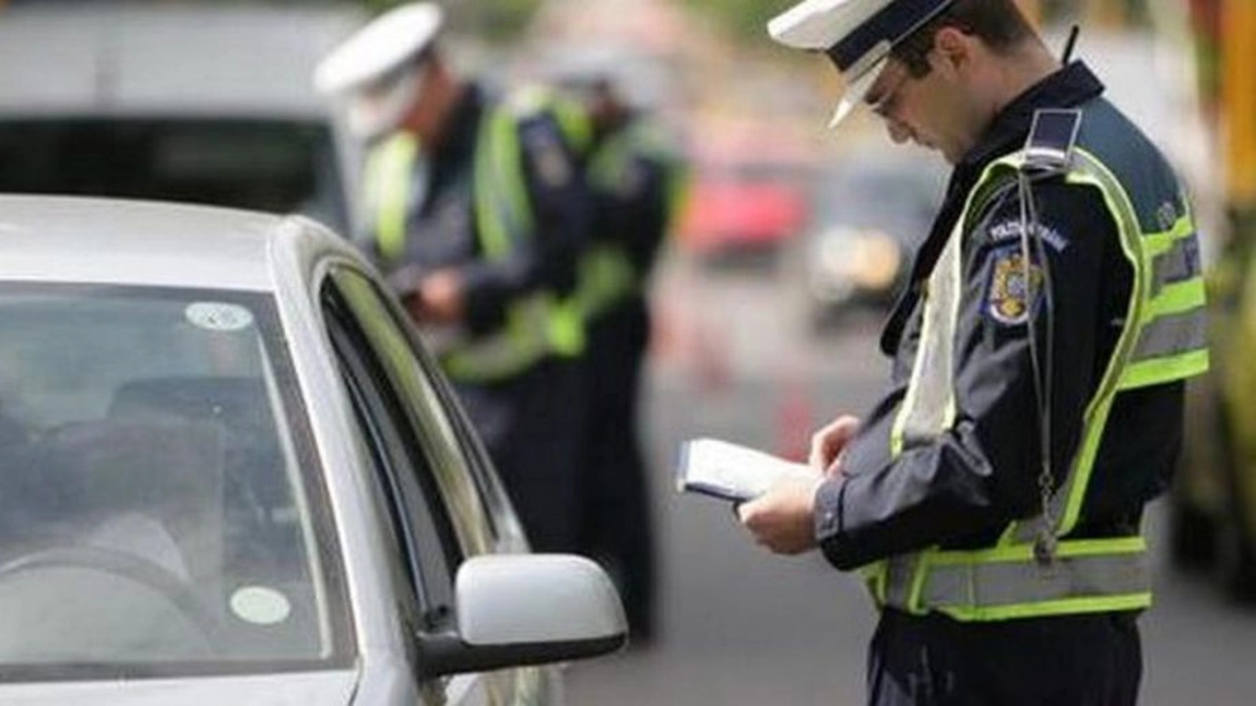 Controale în mai multe zone din județ. Zeci de persoane au fost controlate