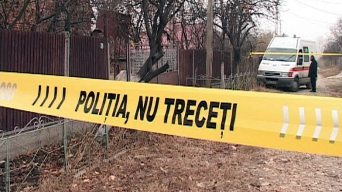 Exclusiv! Poveste de groază la Iași! Și-a strâns de gât iubita înainte de culcare, iar dimineața s-a trezit lângă cadavrul ei. Criminalul a sunat la 112 și s-a predat!