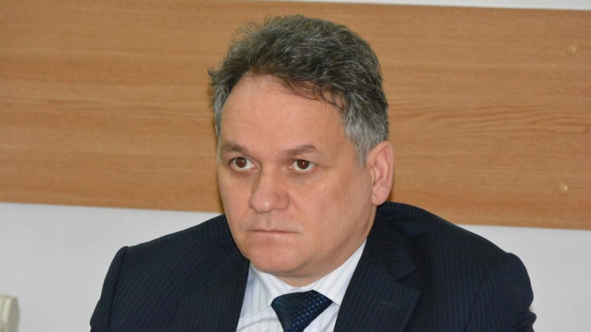 Începe marea epurare din instituții! Zboară primul director din Finanțele ieșene. A căzut pe moale, pe funcția de prefect
