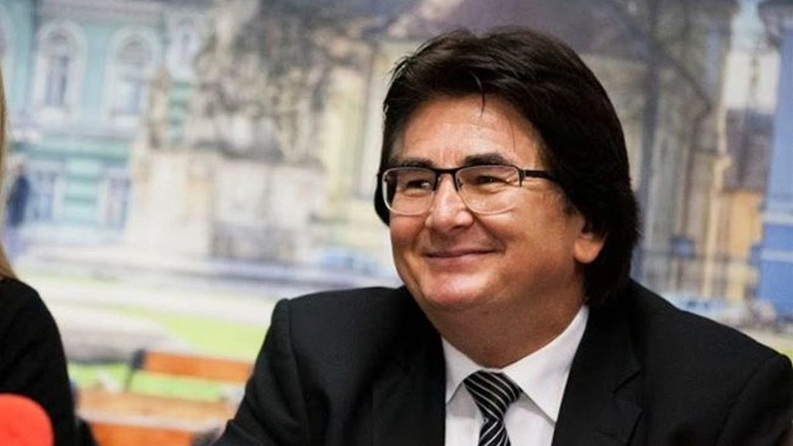 Nicolae Robu a dispus interzicerea interpretării şi difuzării manelelor şi folosirea grătarelor