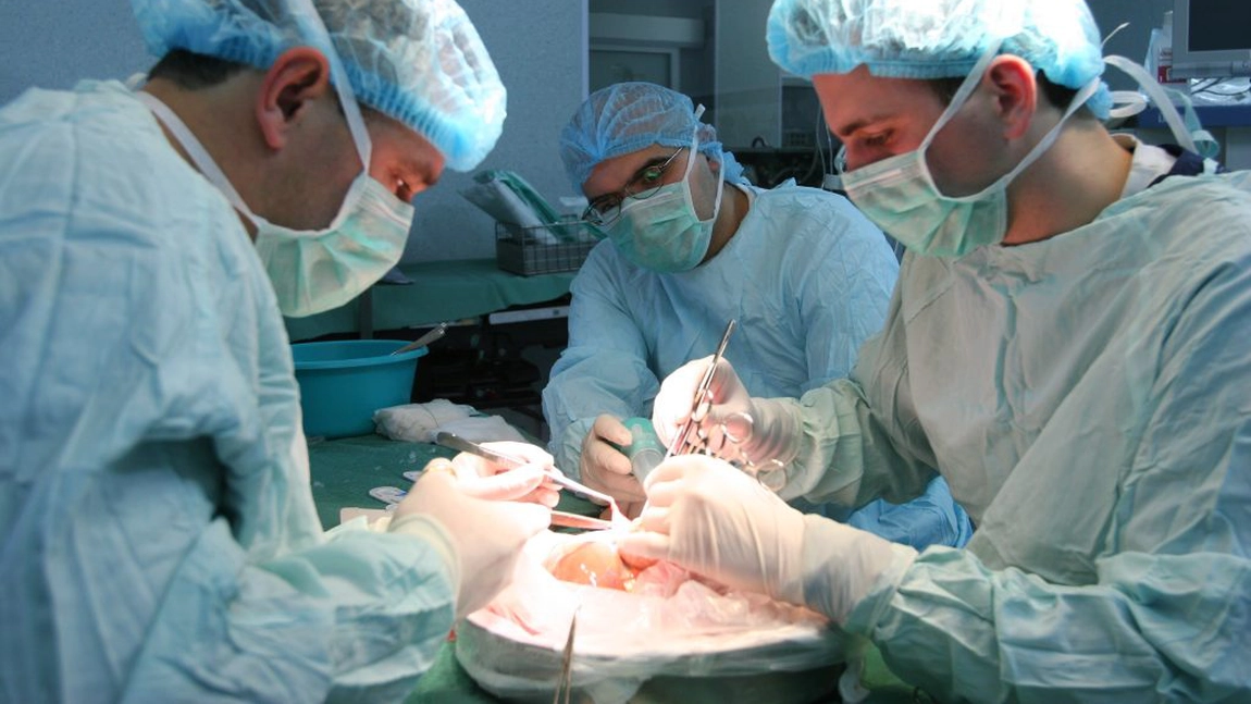 Primul transplant de penis si scrot, un succes, la un an de la operatie. Totul este complet functional