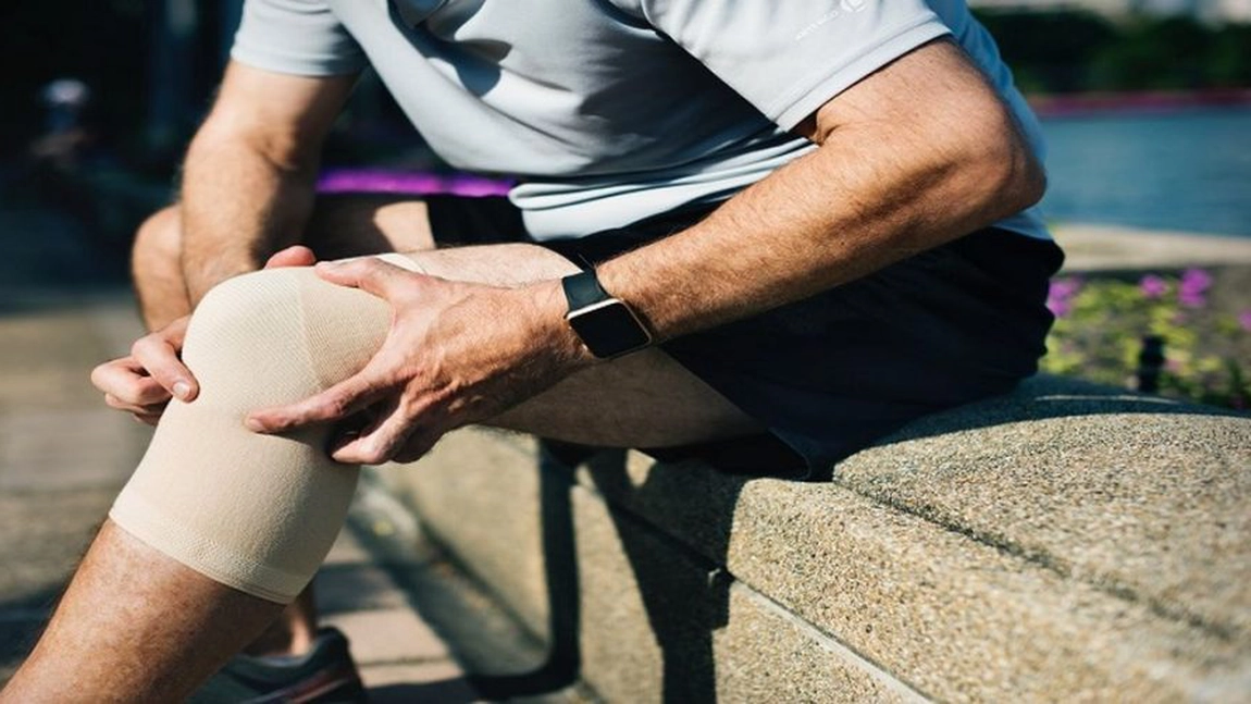 Toți tinerii trebuie să fie atenți la aceste lucruri! O simplă durere poate fi semnul unei boli ireversibile