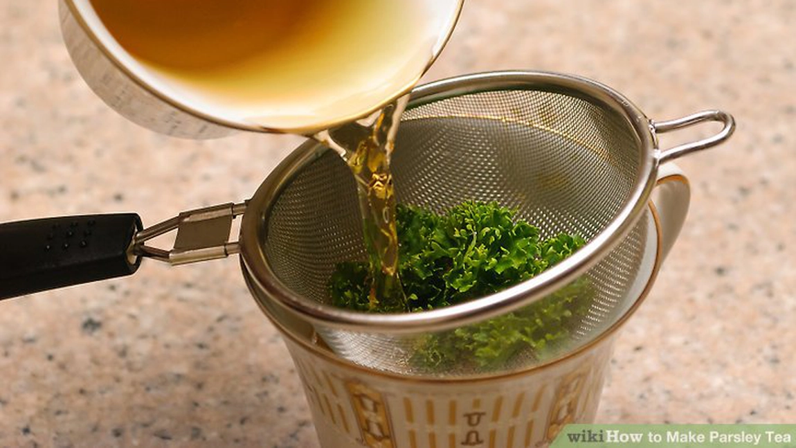 Ceaiul de pătrunjel elimină otrăvurile din corp şi spală rinichii