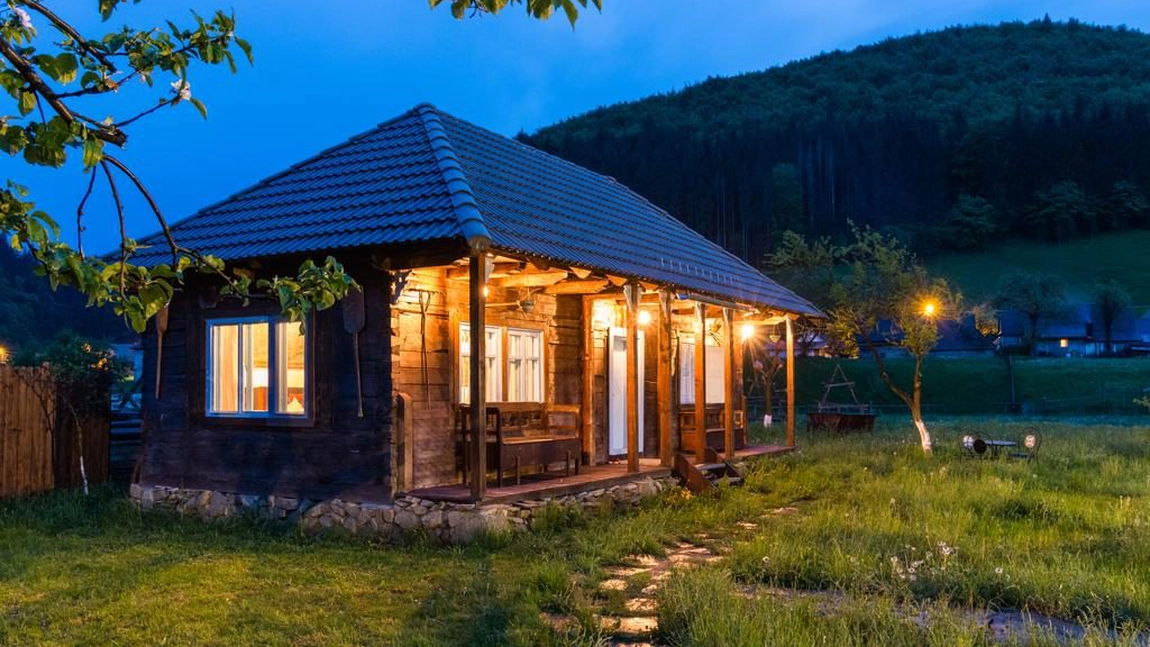 Gospodăria Lui Nea Ion - Vama Buzăului