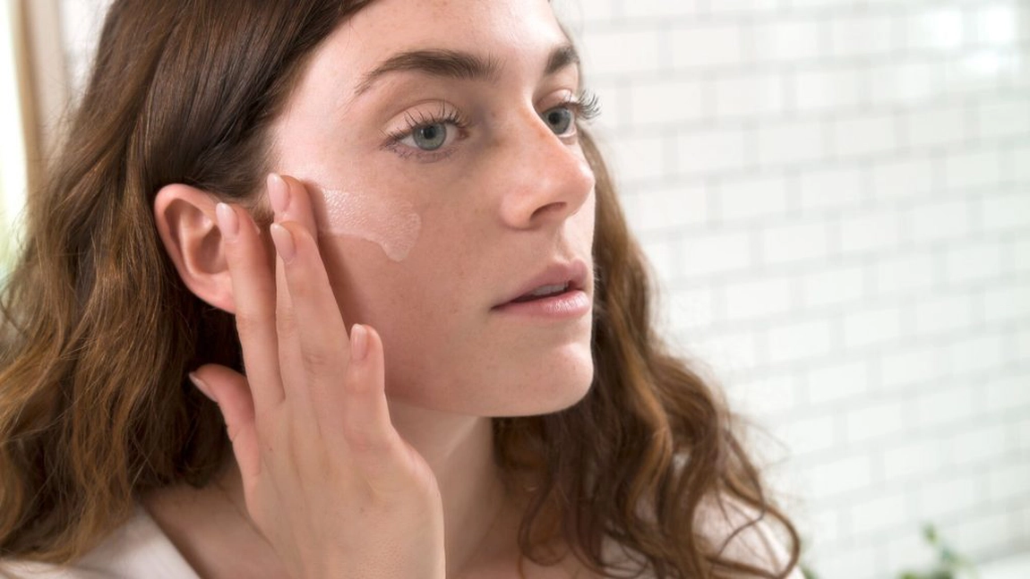 Ritualul de ingrijire a pielii. Recomandarile anti-aging ale medicilor
