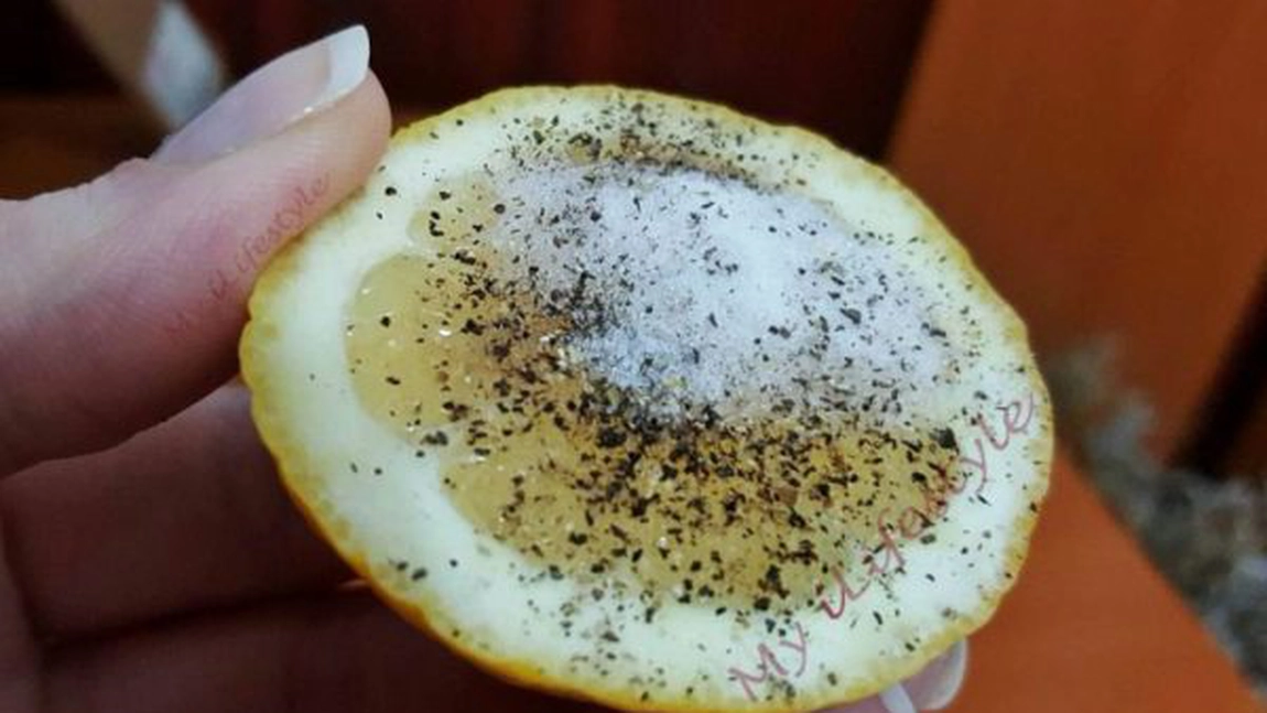 Ce tratezi cu amestecul dintre lămâie, sare şi piper