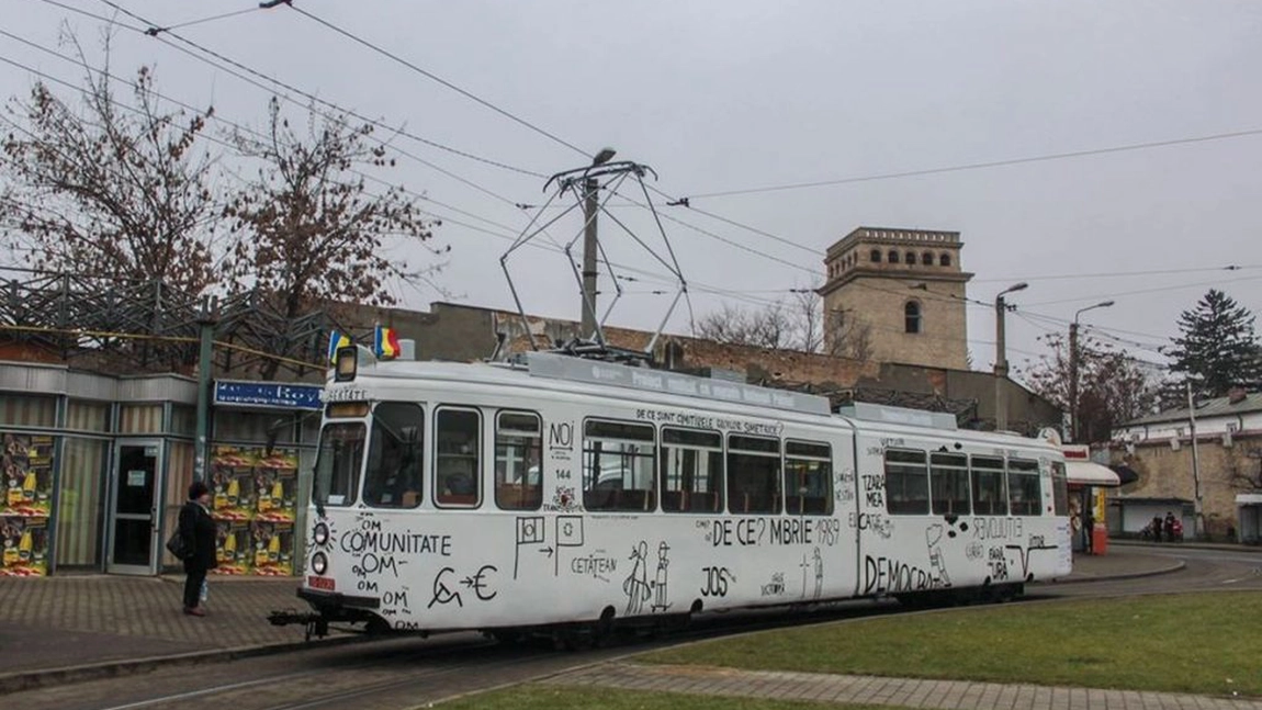 Tramvaiul Libertății, lansat pe străzile Iașului la 30 ani după Revoluție - FOTO