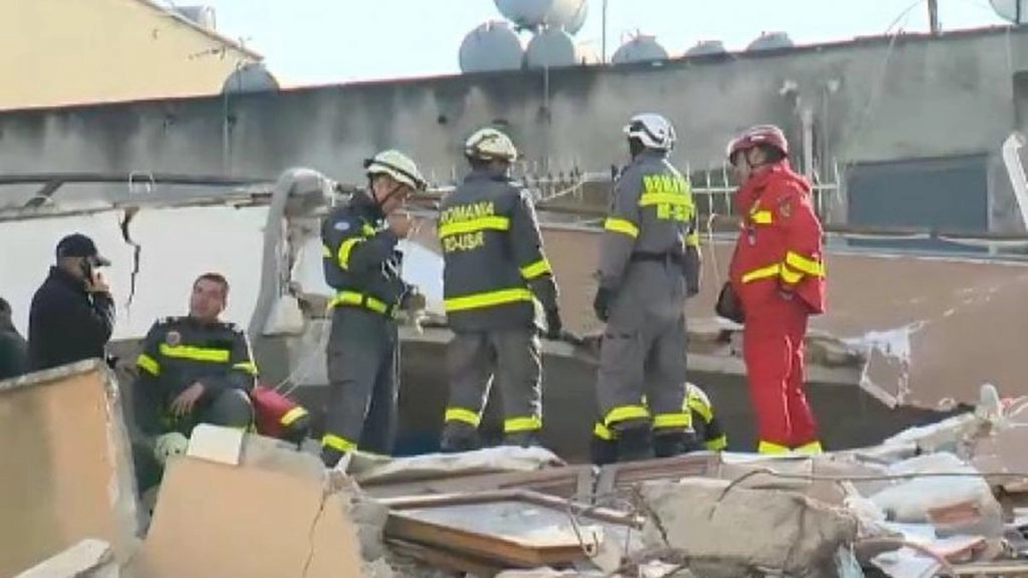 Gest umanitar făcut de România: Vom trimite în Albania doua aeronave pline