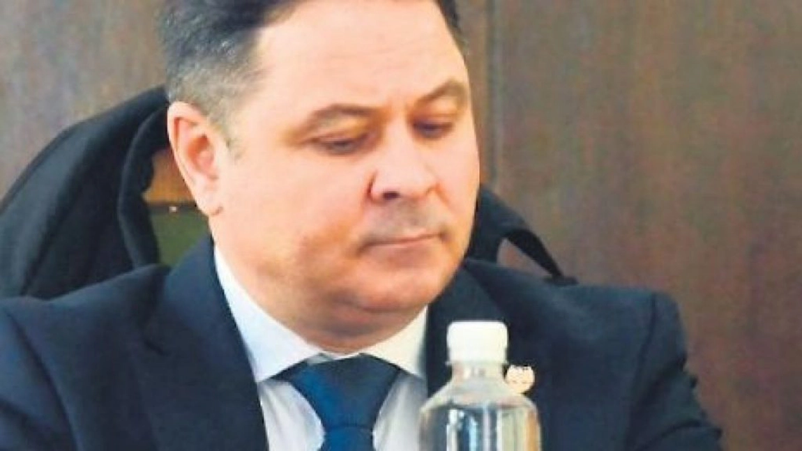 Noi încercări de vânzare a averii deținute de un fost senator de Iași. A fost milionar, dar a ajuns la fundul sacului