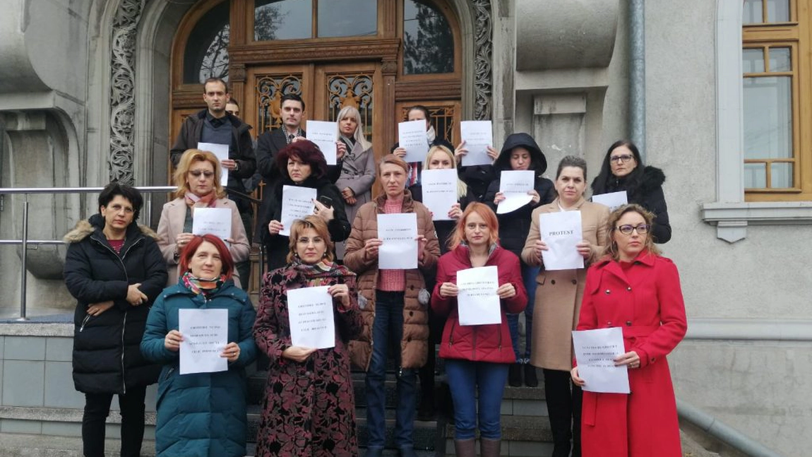 Grefierii protestează din nou. Ce se întâmplă din ianuarie - UPDATE/ FOTO, VIDEO