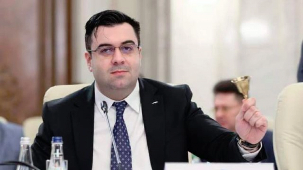 Răzvan Cuc, atac la Lucian Bode: „Ministru decorativ, găseşte vinovaţi imaginari”
