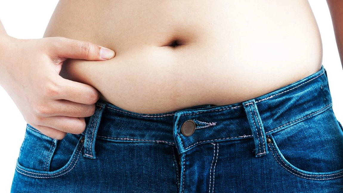 Grăsimea, mai ales cea abdominală, îţi afectează inclusiv creierul