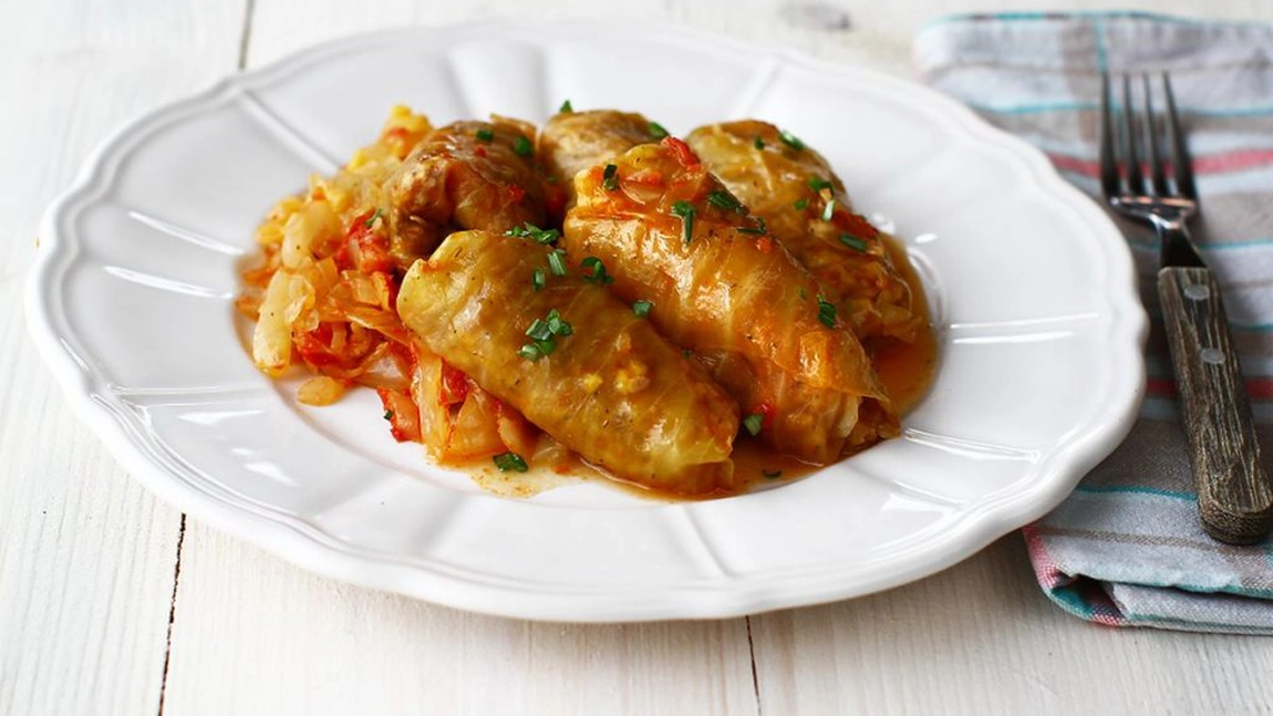 Sarmalele ar trebui să nu te îngraşe. Totuşi, de ce se întâmplă asta