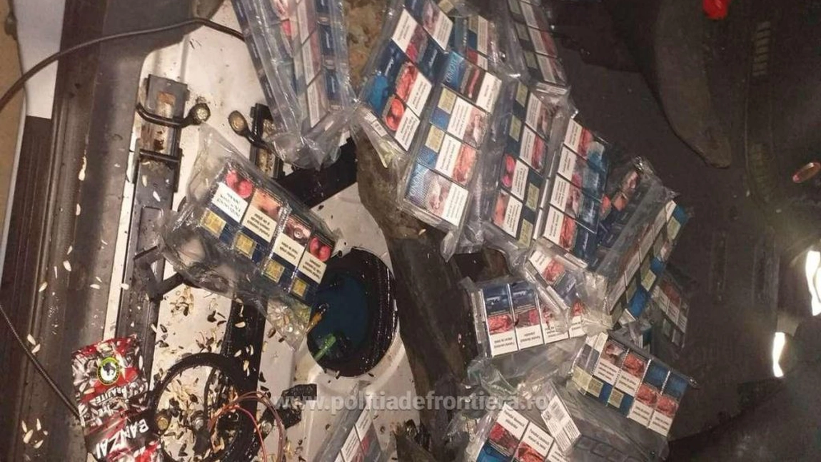 Volkswagen burdușit cu țigări de contrabandă