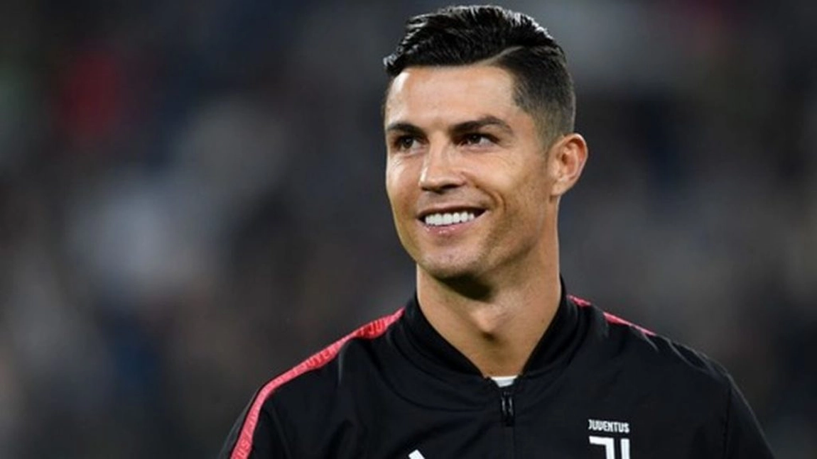 Cristiano Ronaldo, vedeta meciului Juventus- Cagliari. A marcat trei goluri