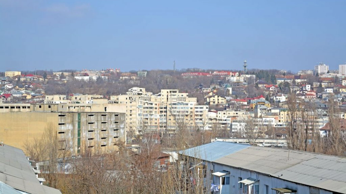 Metoda ingenioasă prin care ieșenii păcălesc sistemul pentru a reduce facturile la utilități. Micile investiții care îi scapă de mari cheltuieli - FOTO