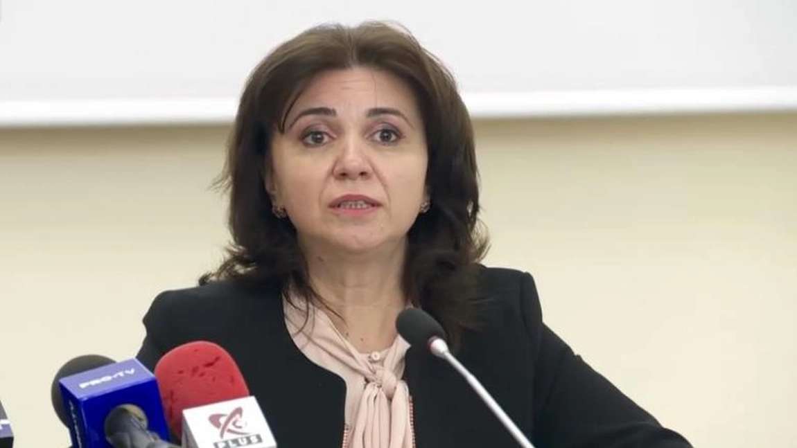 Moţiunea simplă împotriva ministrului Educaţiei, dezbătută de Camera Deputaților