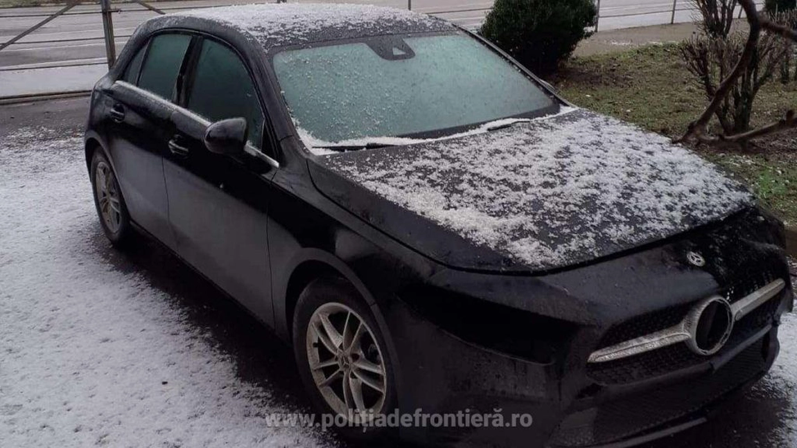 Mercedes furat din Italia, descoperit la vama Albița