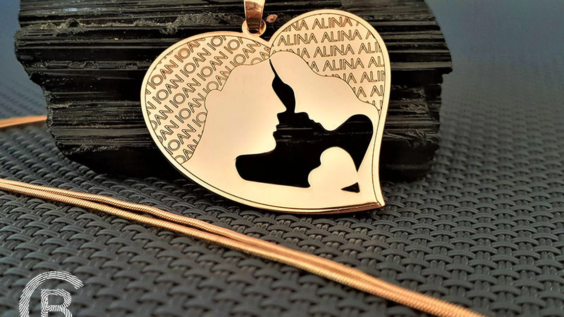 Ghid de cadouri pentru Ziua Indragostitilor: Fa-ti partenera/partenerul sa se simta extraordinar