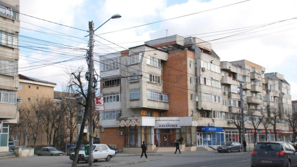 Apartament în Păcurari, vândut de executori cu 67.000 de euro