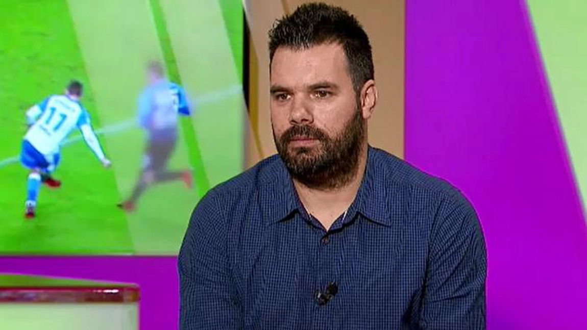 Salariile fotbaliştilor români vor fi înjumătăţite