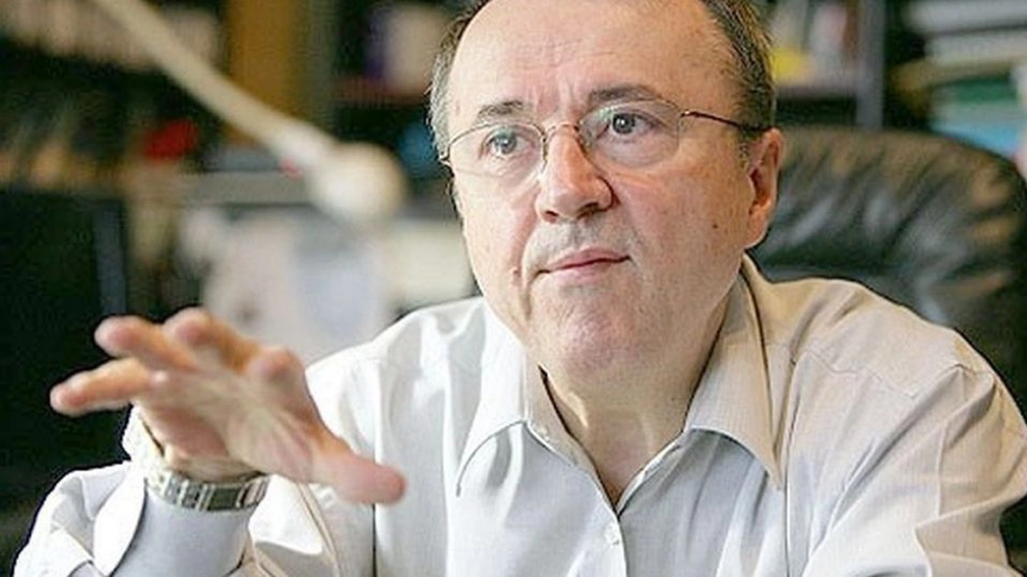 Ion Cristoiu: Liderii din Occident se ocupă de relansarea economiei, fac planuri
