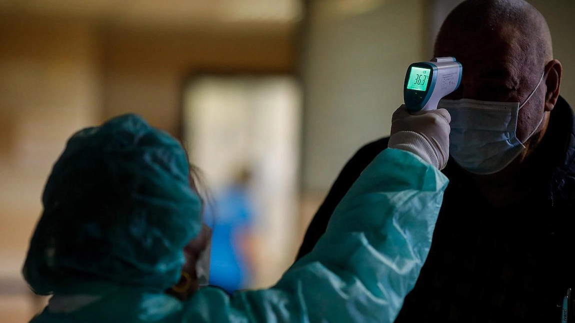 O companie a lansat un sistem rapid de testare pentru COVID-19: rezultatul in cel mult 13 minute