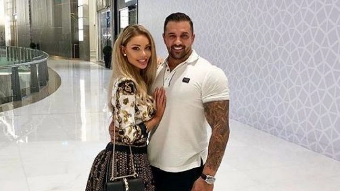 Aveau contract prenupțial! Cu câți bani se va alege Bianca Drăgușanu după divorțul de Alex Bodi