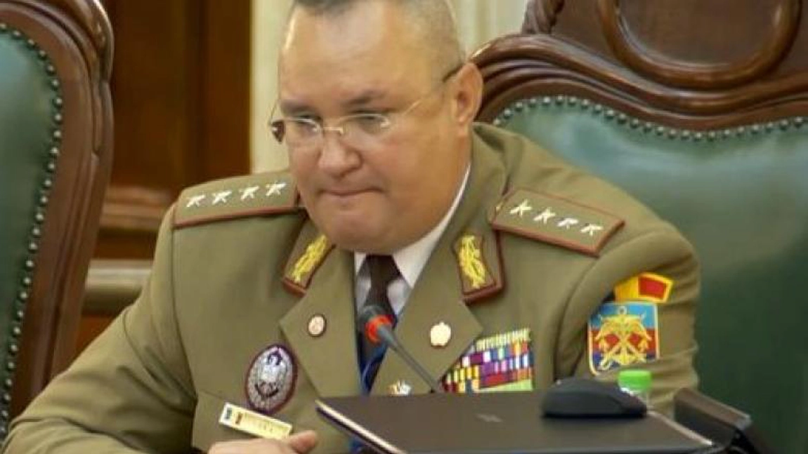Nicolae Ciucă a mai demis un om din echipa lui Ludovic Orban: Virgil Guran, consilierul de stat pe probleme de ordine publică și siguranța cetățeanului