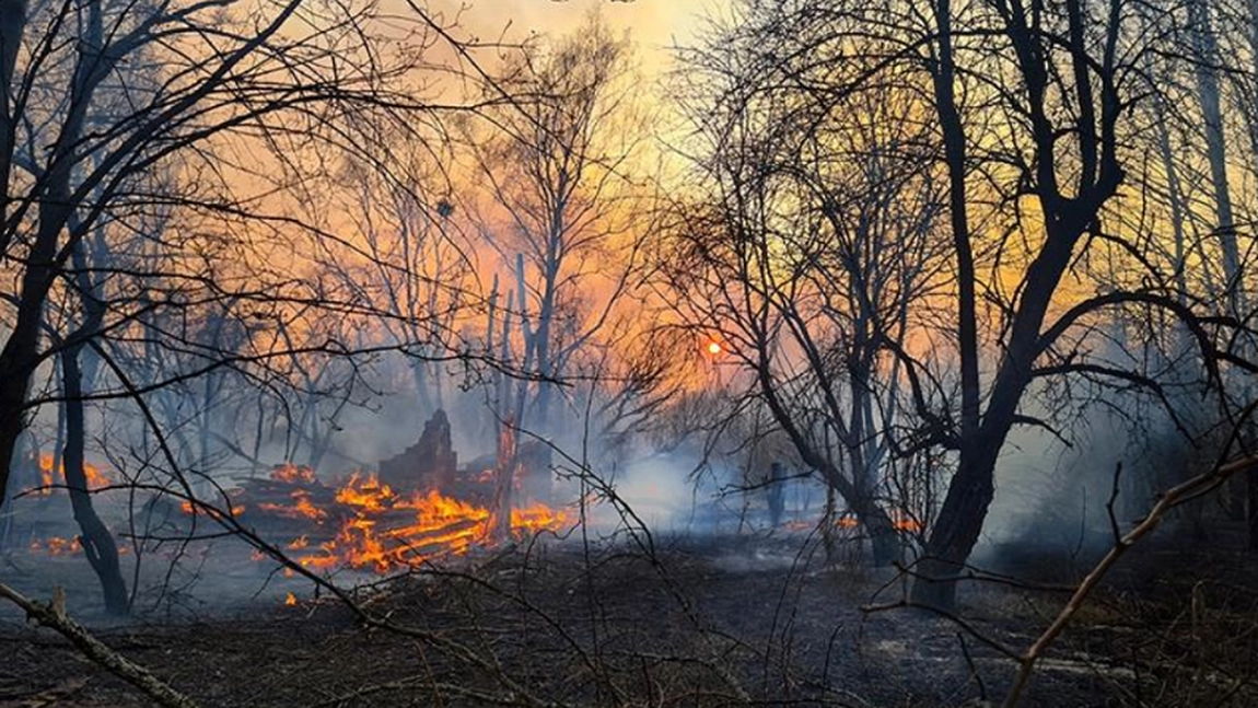 Incendiile de la Cernobîl nu se află încă sub control