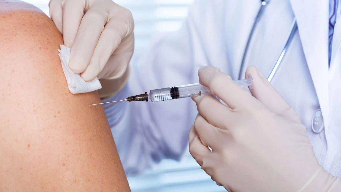 Vaccinul împotriva coronavirusului, care provoaca boala COVID-19, gata în septembrie