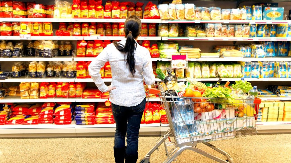 Programul marilor lanţuri de magazine de Paşte, în România