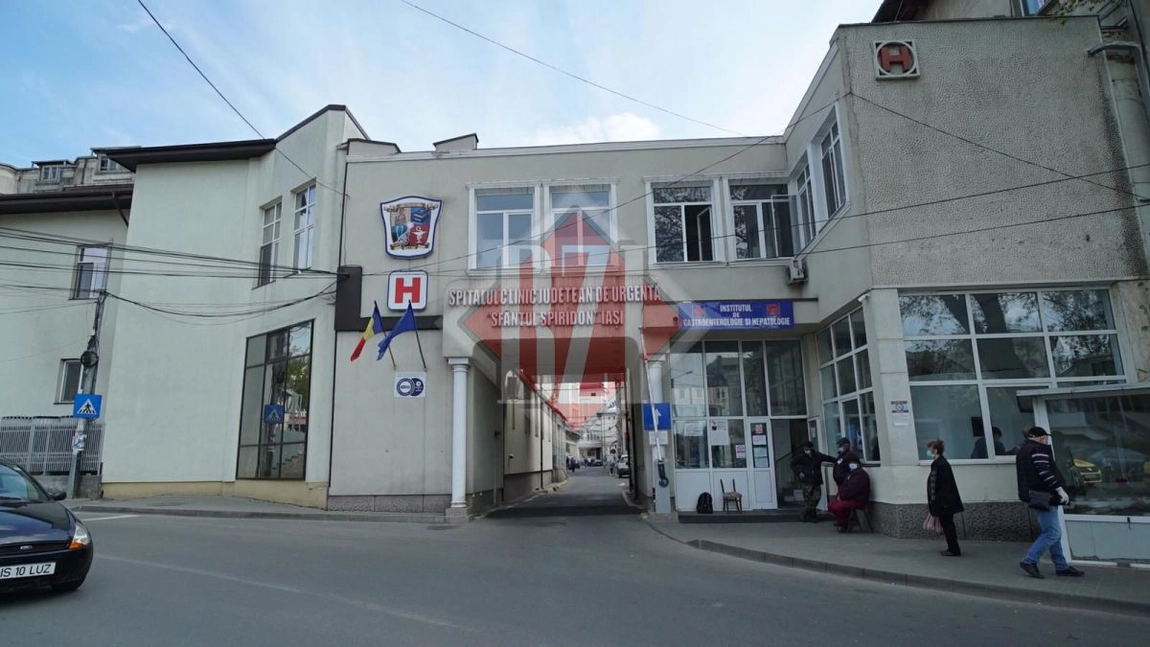 O femeie operată la un spital din Botoșani, transferată în stare critică la Iași! Prognosticul medicilor este rezervat