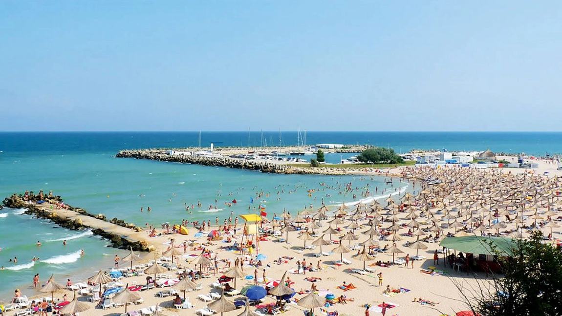 Cât te va costa vacanța pe litoralul românesc. Care sunt prețurile în Grecia sau Bulgaria