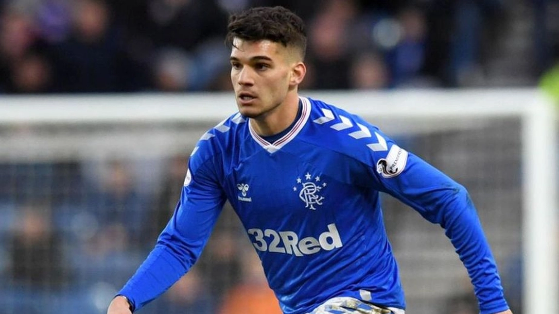 Transferul lui Ianis Hagi la Glasgow Rangers este ca și făcut. Clubul scoțian a activat opțiunea de cumpărare de la Genk