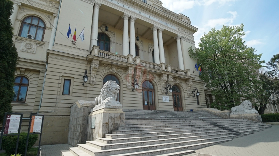 Universitatea 