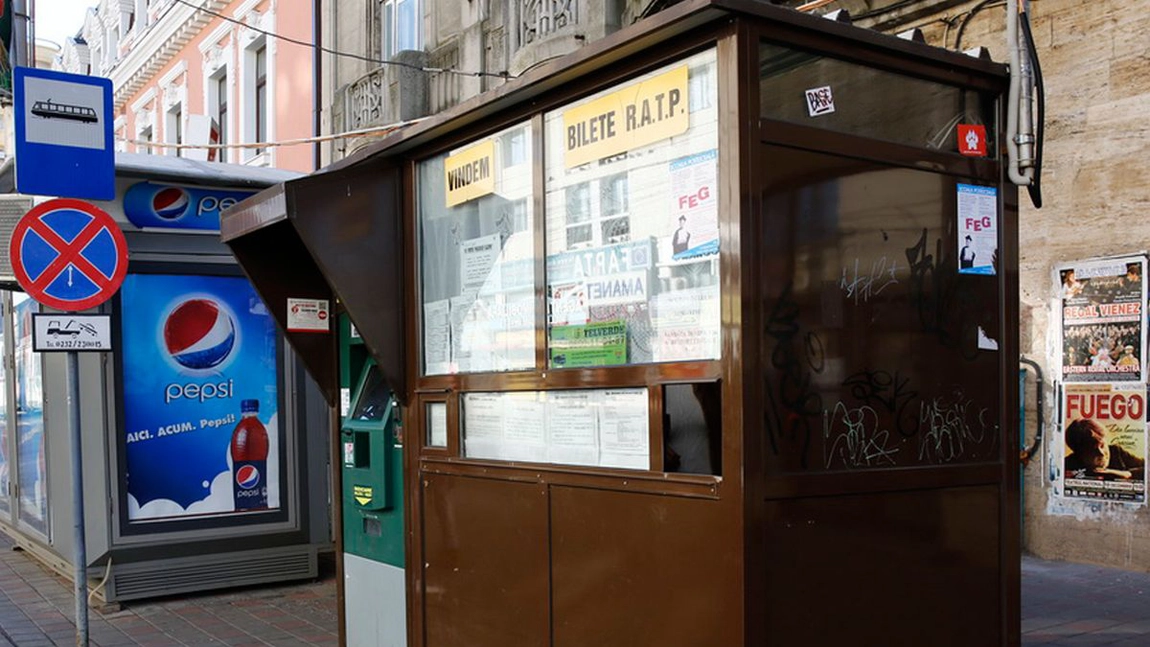 De luni vă puteți cumpăra tichete de călătorie de la tonetele de vânzare a biletelor pentru transportul public