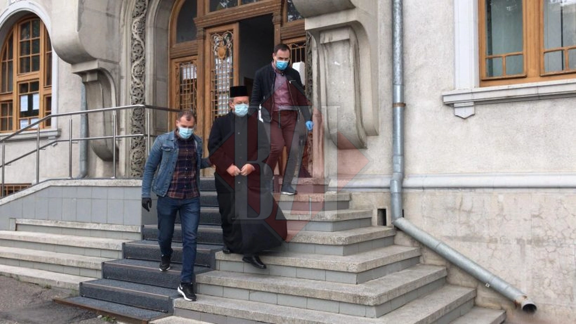 Exclusiv! Fostul episcop de Huşi, Cornel „Bârlădeanu“, a fost reţinut la Iași pentru 24 de ore pentru viol! - GALERIE FOTO/ VIDEO/ UPDATE