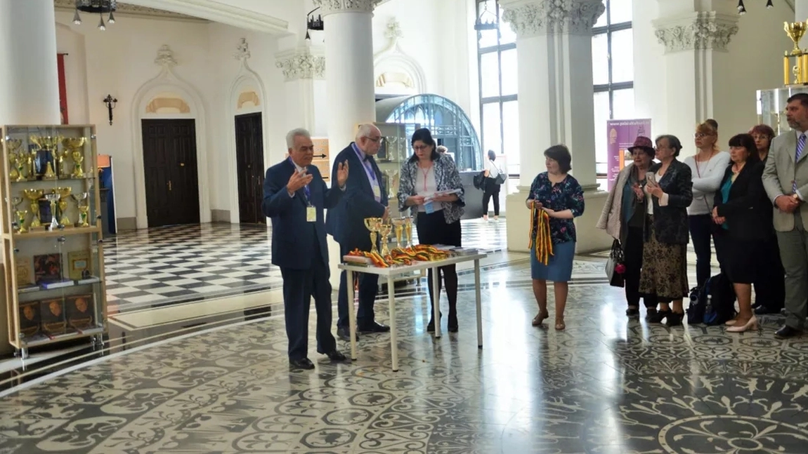 Zilele acestea, Iașul a fost gazda on-line, din cauza crizei de coronavirus, a celei de-a XII-a ediții a EuroInvent, cel mai mare Salon de Invenții din Europa de Est! Cristian Fodor, absolvent al Universității de Medicină din Iași, a luat Marele Premiu, de 10.000 lei, oferit la EuroInvent