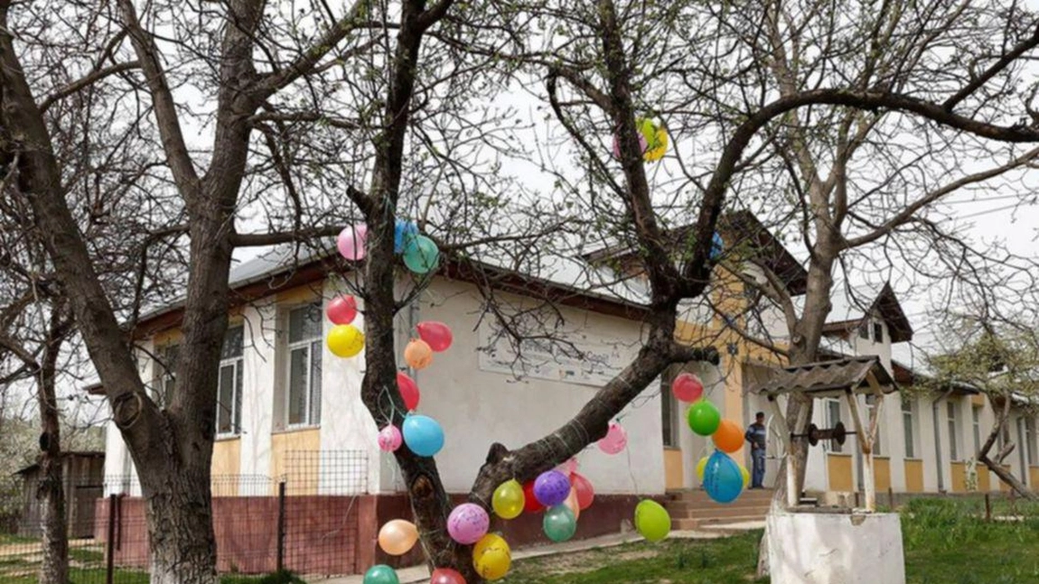 Primăria Mironeasa modernizează școala din comună cu 1 milion de euro! Patru asocieri de firme vor să câștige contractul