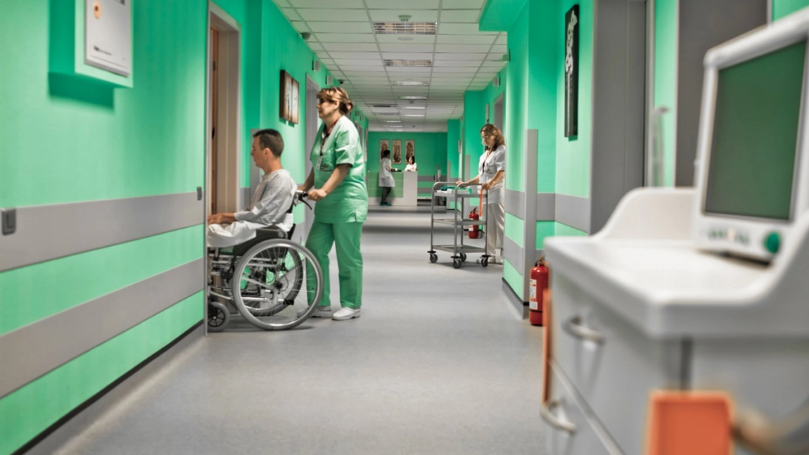 Atac armat într-un spital din Israel