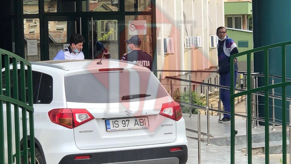 Urmărire ca în filme la Ciurea! Un șofer băut și violent a fost scos cu forța din mașină - EXCLUSIV FOTO/ VIDEO