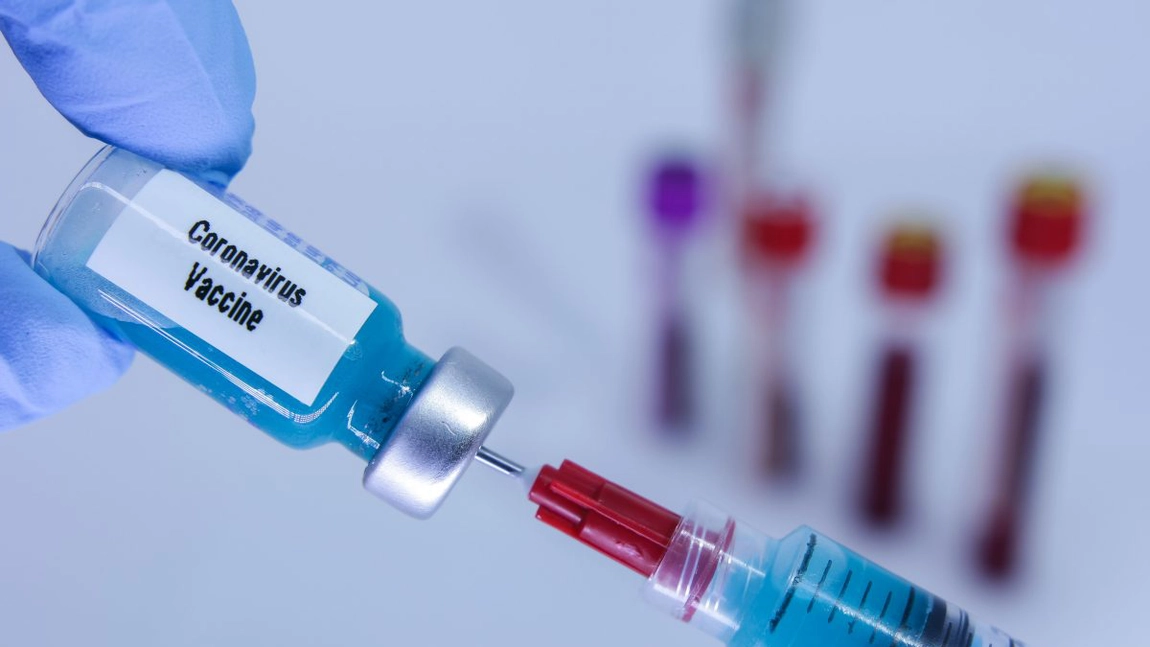 Medicul Carlos del Rio care testează vaccinul pentru Covid-19 dezvoltat de Moderna: „Ar putea fi distribuit în acest an”