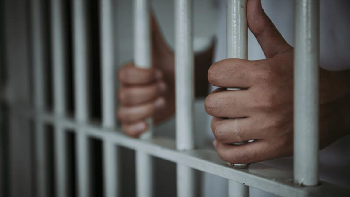 Un deţinut din Penitenciarul Botoşani și-a pus capăt zilelor în celulă