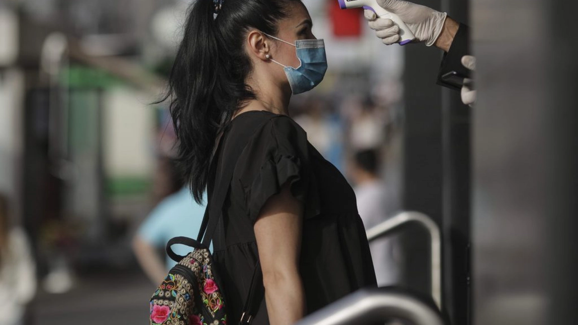 302 de sancțiuni contravenționale, date de autoritățile ieșene pentru nerespectarea măsurilor legale impuse pentru combaterea Covid-19